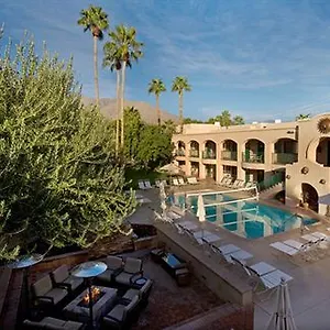 Desert Sun Otel